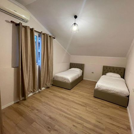 City Center Apartment Τίρανα Εξωτερικό φωτογραφία