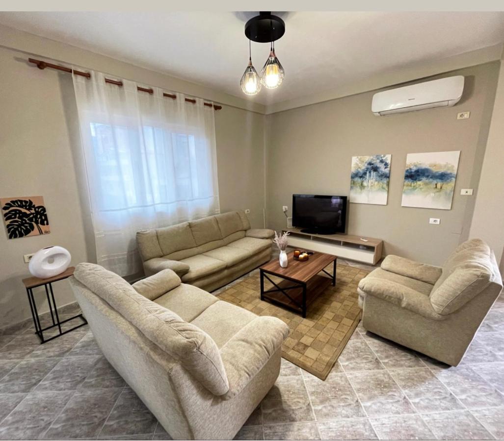 City Center Apartment Τίρανα Εξωτερικό φωτογραφία