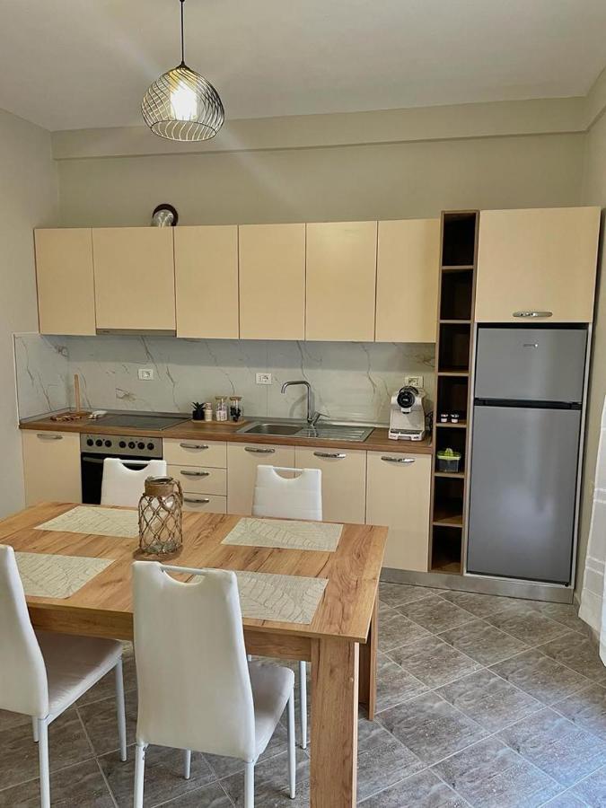 City Center Apartment Τίρανα Εξωτερικό φωτογραφία